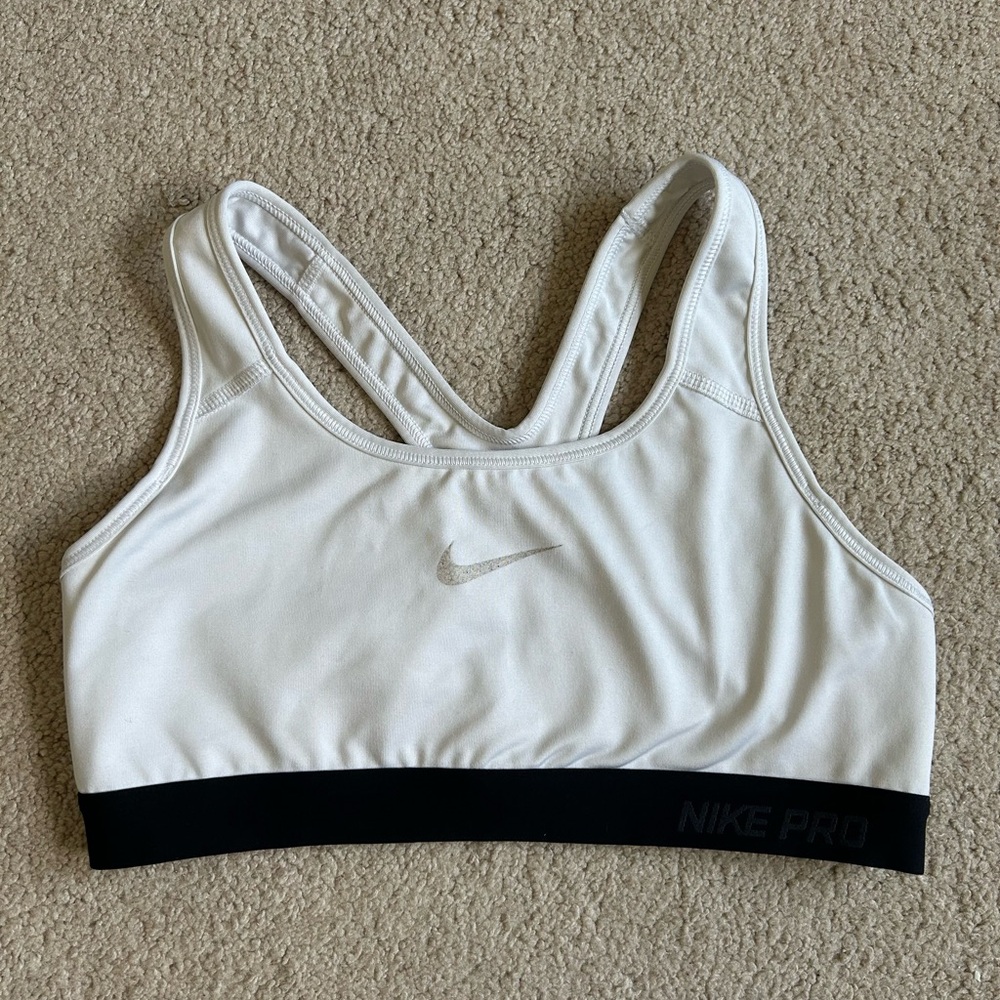 Nike Pro Sports Bra